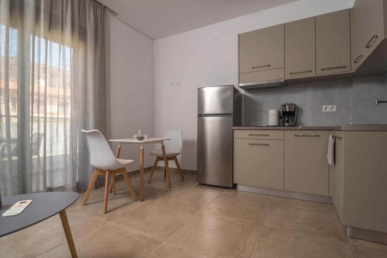 Evriali Comfort Living Palaiochora Exterior photo